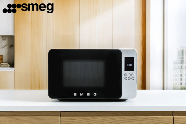 Smeg анонсирует новую микроволновую печь MOC01 Smeg анонсирует новую микроволновую печь MOC01